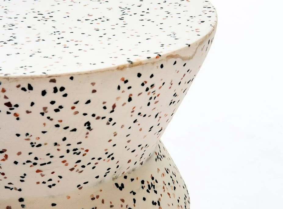 Tabouret Bas Epoxy Terrazo Blanc Manaka 2 Tabouret Bas Epoxy Terrazo Blanc Manaka – Image 2